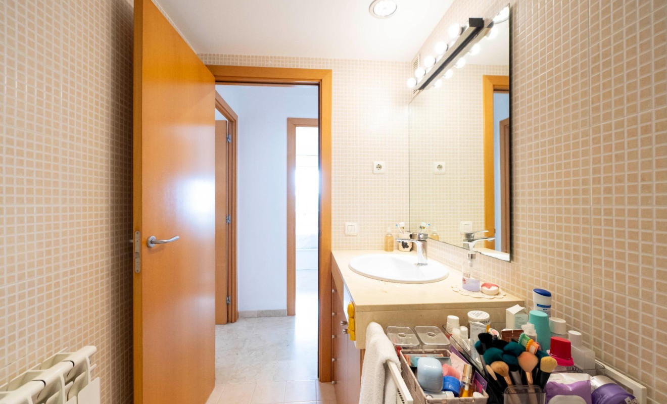 Reventa - Apartamento / piso - Tiana