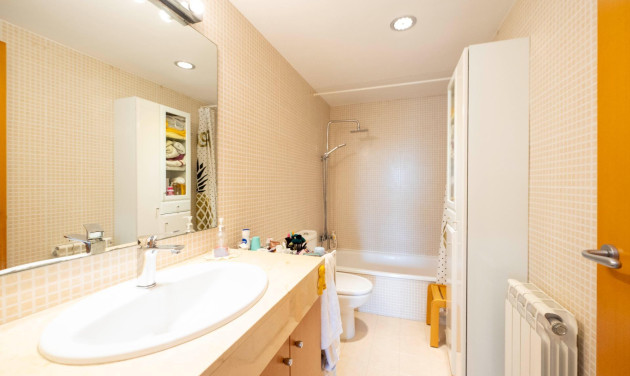 Reventa - Apartamento / piso - Tiana