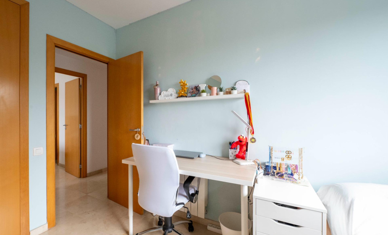 Reventa - Apartamento / piso - Tiana