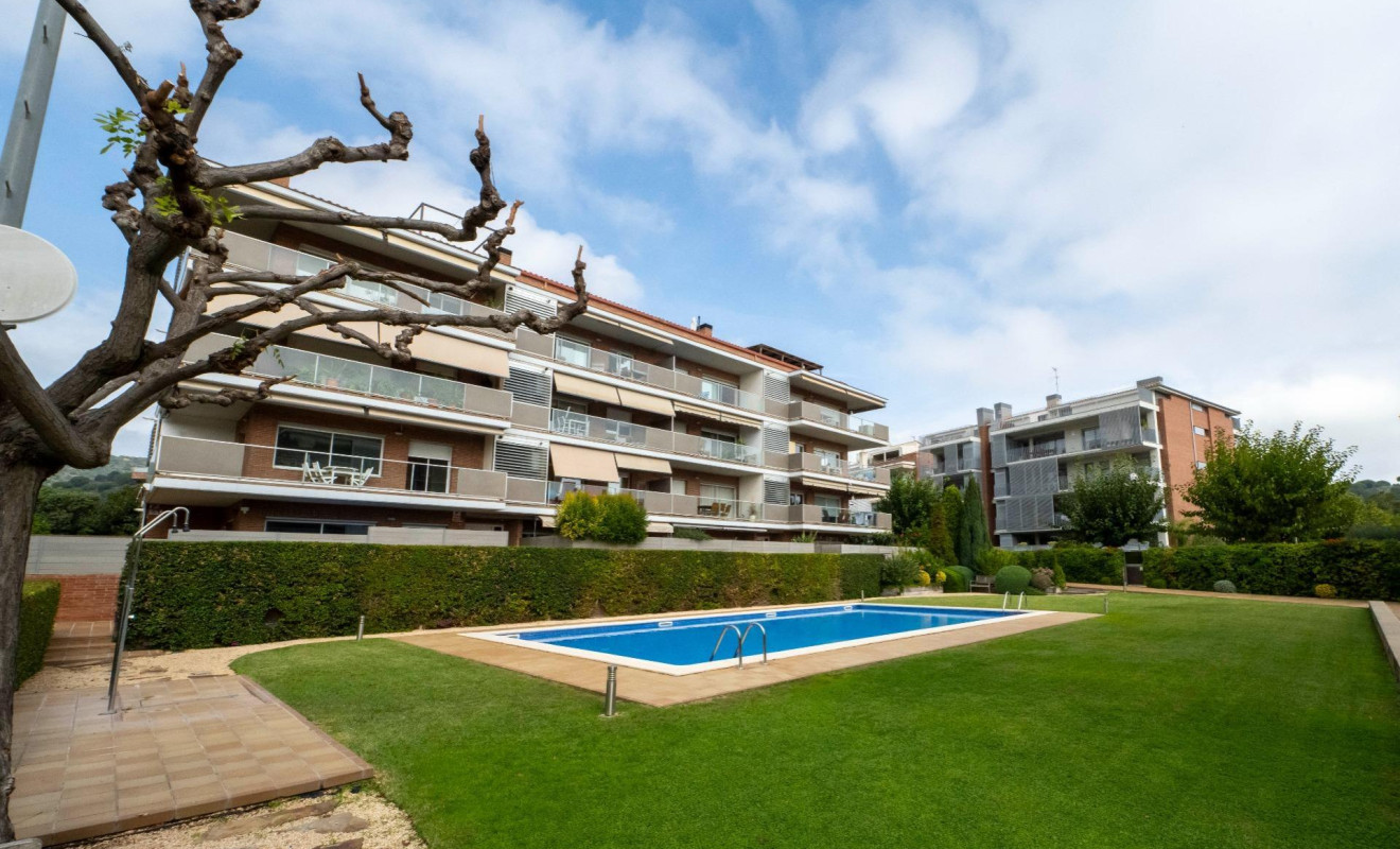 Reventa - Apartamento / piso - Tiana