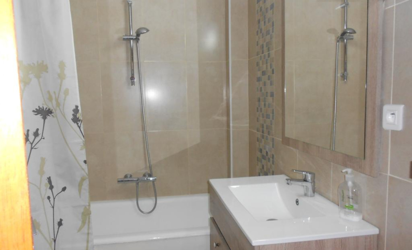 Reventa - Apartamento / piso - Sant Antoni de Calonge - Zona centre