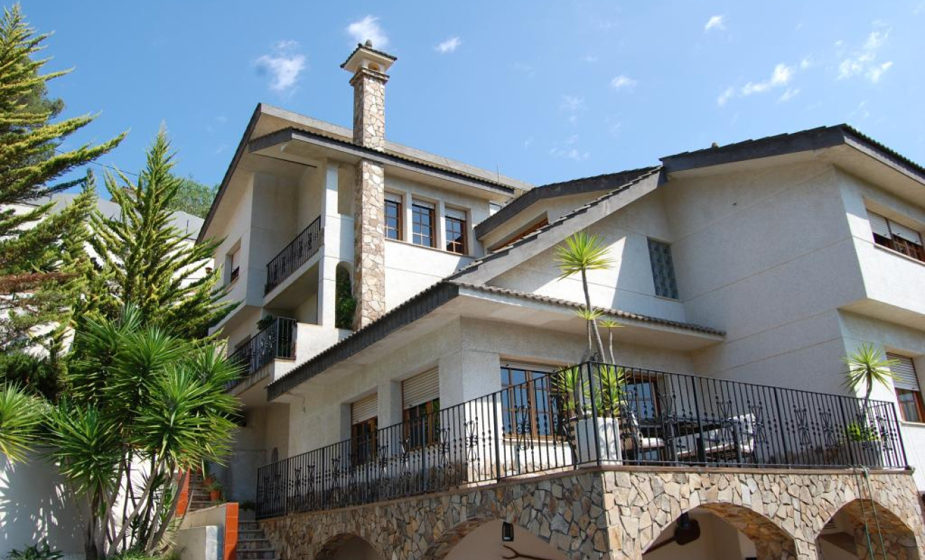 Reventa - Chalet - Cervelló