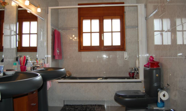 Reventa - Chalet - Cervelló