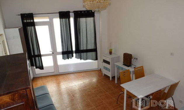 Reventa - Unifamiliar adosada - Sant Feliu de Guixols - Semicentre