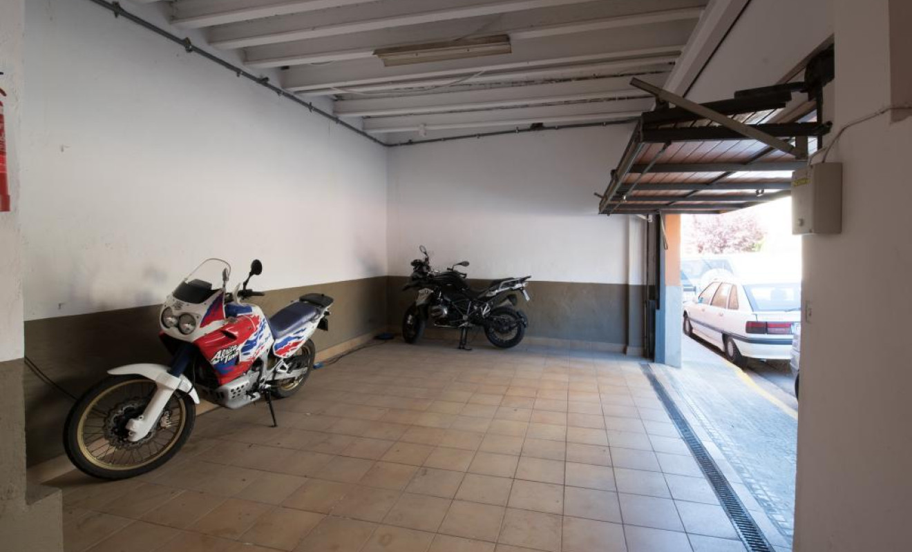 Resale - Unifamiliar adosada - Palafrugell