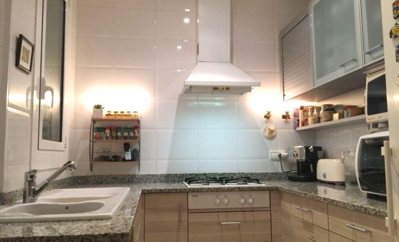 Reventa - Apartamento / piso - Barcelona - Eixample / Antiga Esquerra Eixample