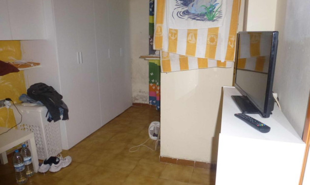 Reventa - Apartamento / piso - Barcelona - Horta - Guinardó / El Carmel