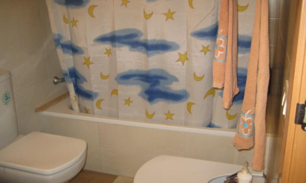 Resale - Unifamiliar adosada - Pla de Santa Maria, El