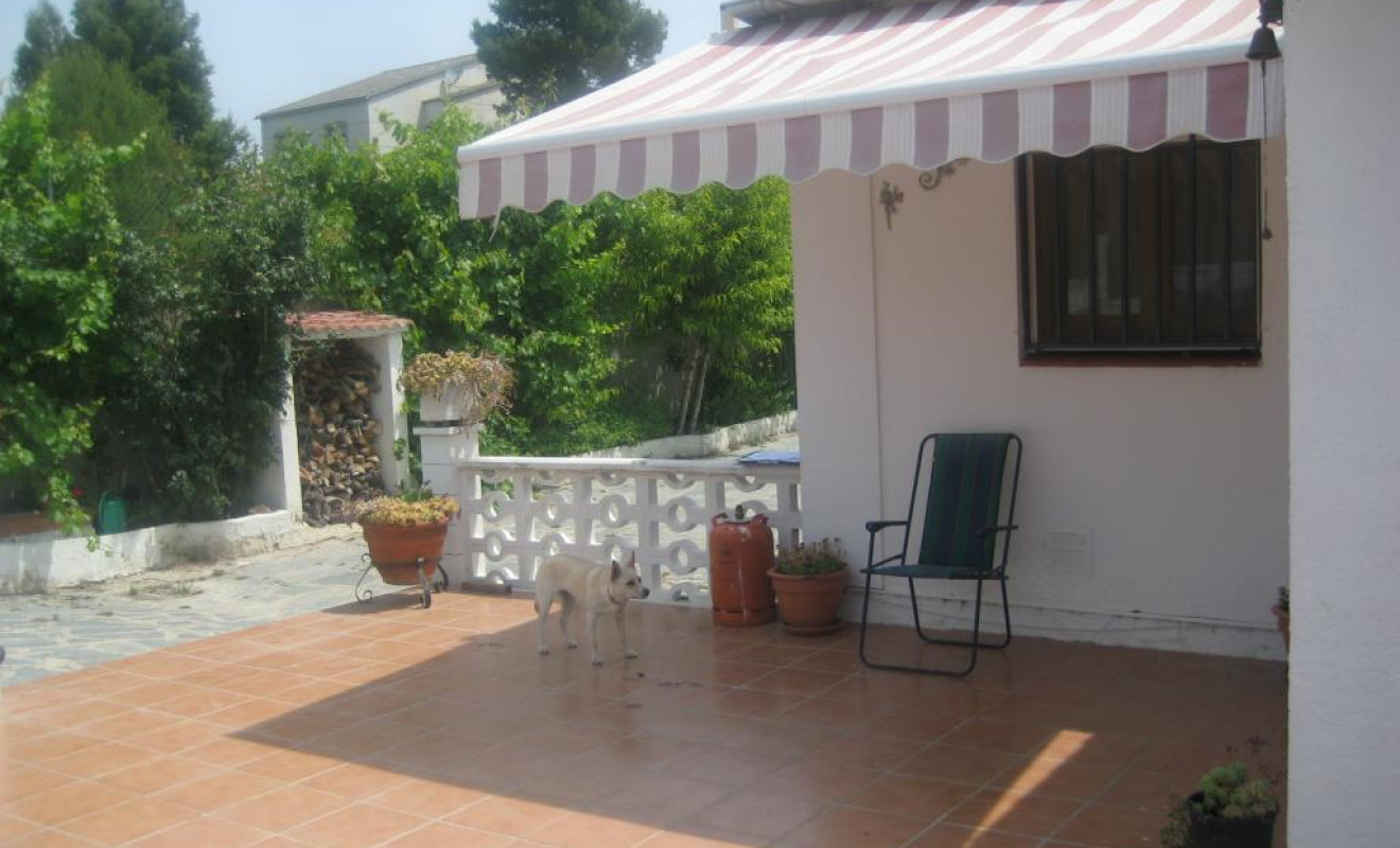 Resale - Villa - Cabra del Camp