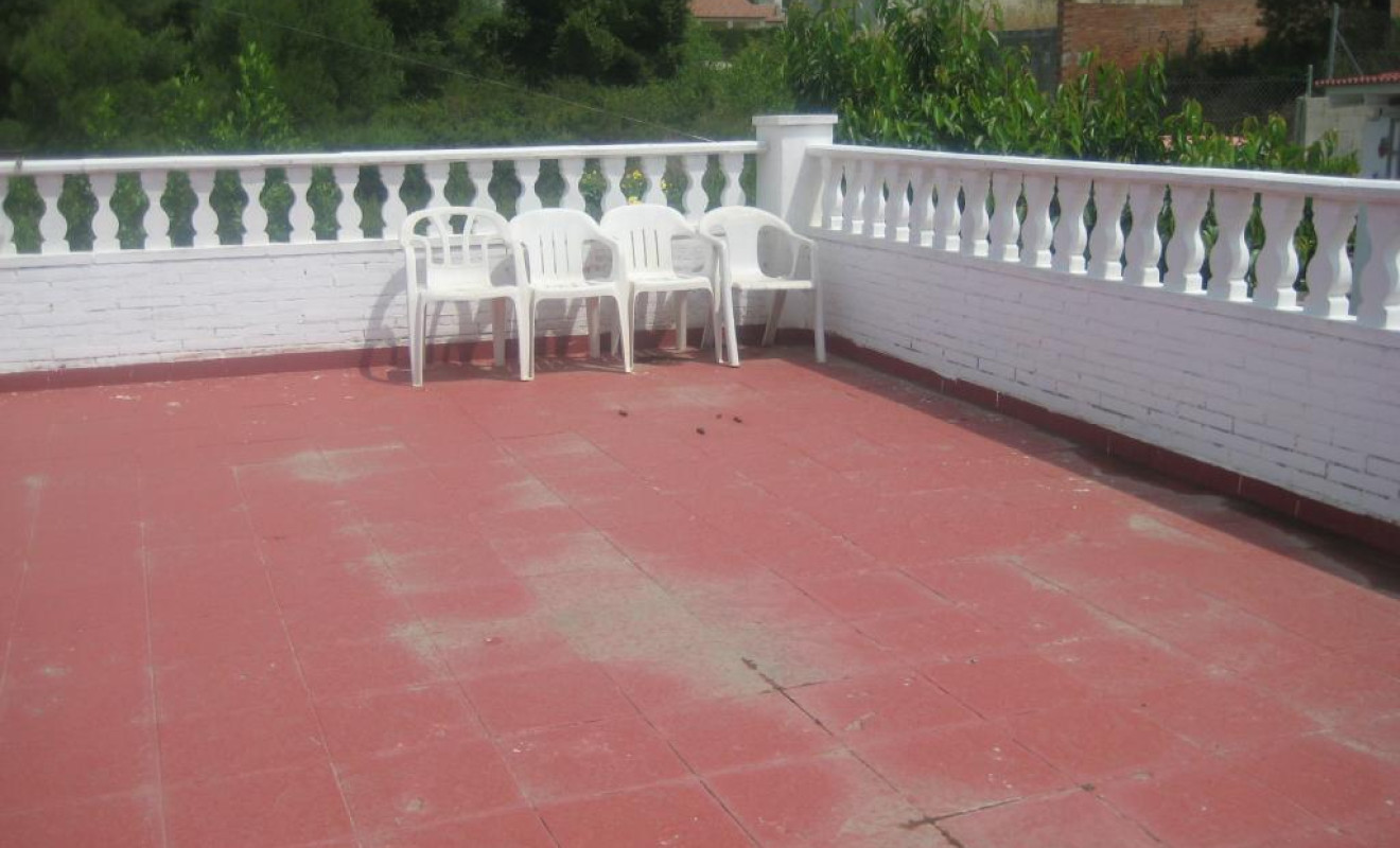 Resale - Villa - Cabra del Camp