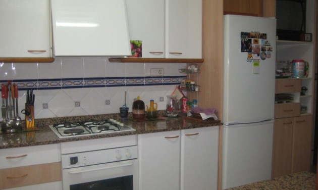 Resale - Apartment / flat - Valls