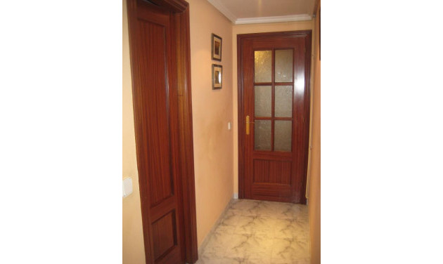 Resale - Apartment / flat - Valls