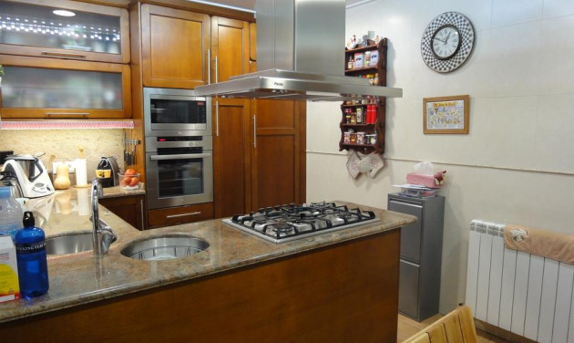 Reventa - Apartamento / piso - Lleida - Zona Alta - Universitat